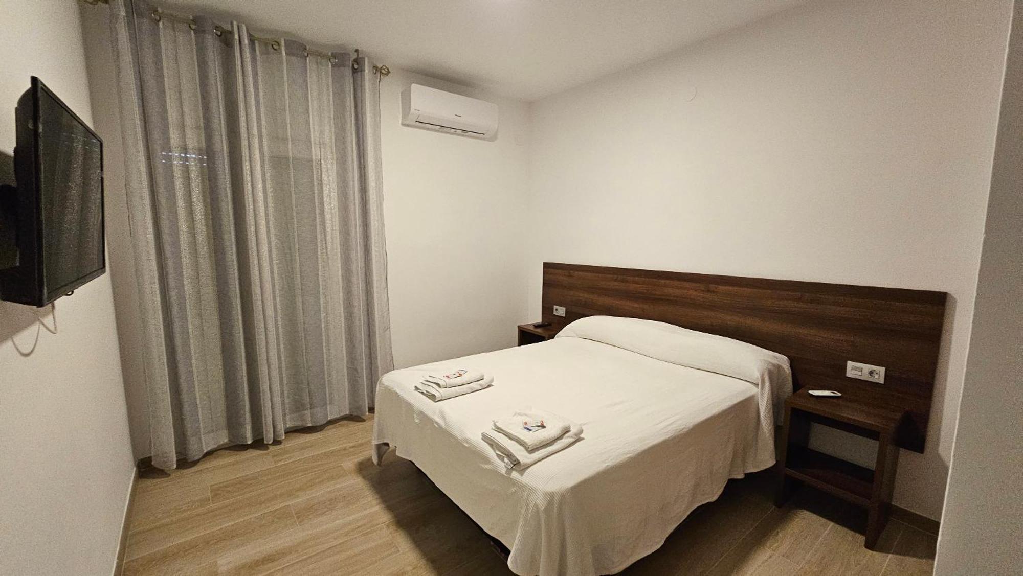 Hostal Restaurante El Cruce Padul Kültér fotó